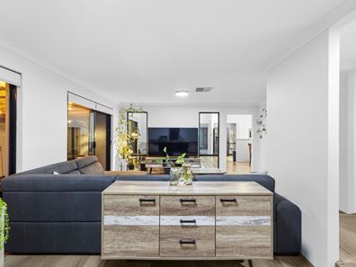 34 Cashmere Gardens, Ballajura WA 6066