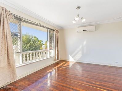 31 Penzance Street, Bassendean WA 6054