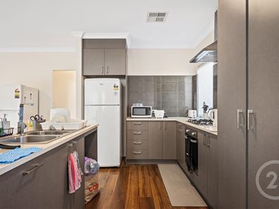 21 Paterson Drive, Yalyalup WA 6280