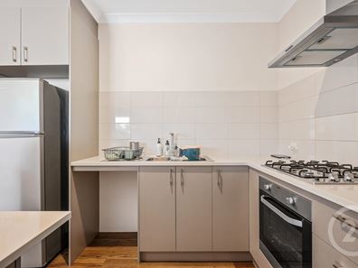 21 Paterson Drive, Yalyalup WA 6280
