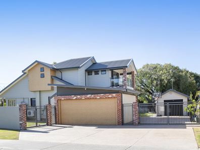 56 Thomas Street, West Busselton WA 6280