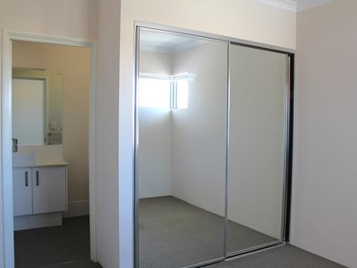2/5 Cleaver Terrace, Rivervale WA 6103
