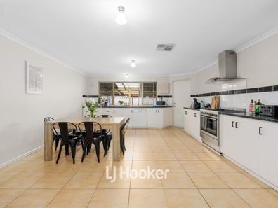 29 Pritchard Cross, Usher WA 6230