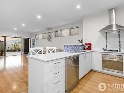 40B Gordona Parade, Beeliar WA 6164