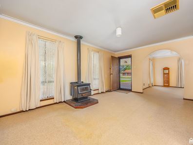 45 Sexty Street, Armadale WA 6112