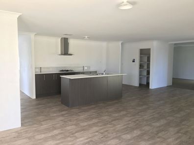 3/373 Old Coast Road, Australind WA 6233