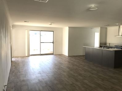 3/373 Old Coast Road, Australind WA 6233