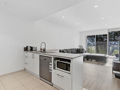 21/95 Chalgrove Avenue, Rockingham WA 6168