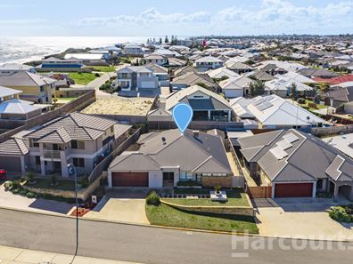 14 Torwood Edge, Halls Head WA 6210
