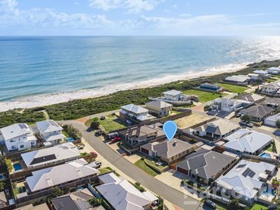 14 Torwood Edge, Halls Head WA 6210