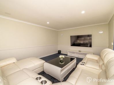 1 Quail Court, Brookdale WA 6112