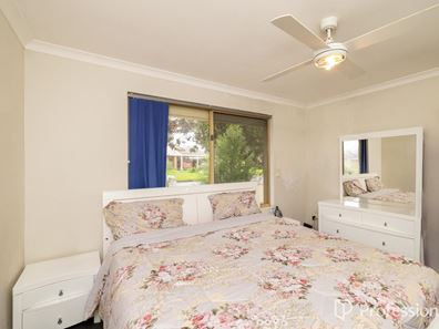 1 Quail Court, Brookdale WA 6112