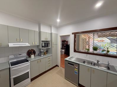 15 Truslove Way, Pegs Creek WA 6714
