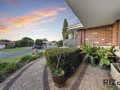 53 Mallina Circuit, Carramar WA 6031