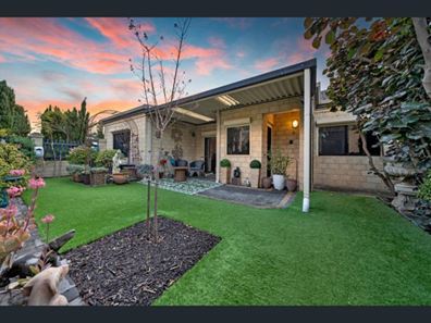1/1 Monterey Court, Nollamara WA 6061