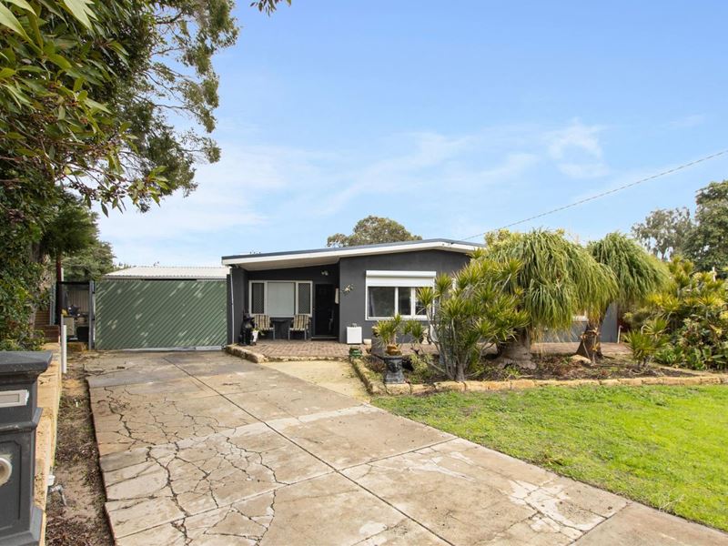 11 Barlow Court, Lockridge WA 6054