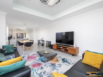 2/2 Nicholas Street, Gosnells WA 6110