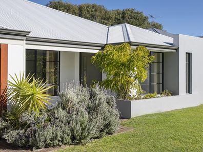 14 Lincoln Street, Abbey WA 6280