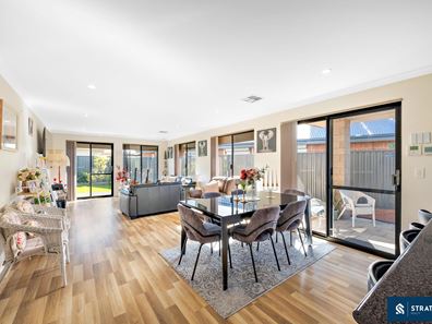 21 Casitas Street, Champion Lakes WA 6111