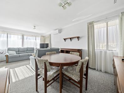 15 Glenn Place, Duncraig WA 6023