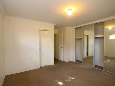 2/2 Iseppi Street, Waroona WA 6215