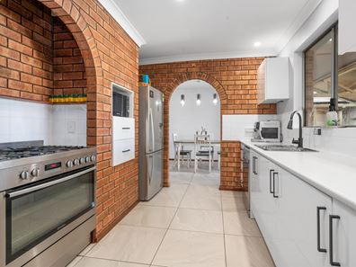 167 Campbell Street, West Lamington WA 6430