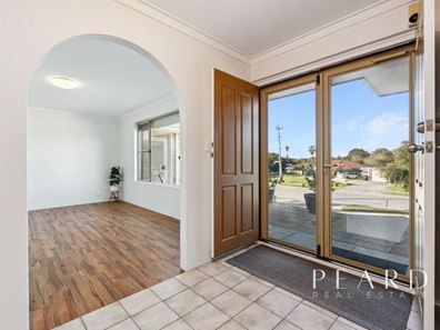 31 Moorpark Avenue, Yanchep WA 6035