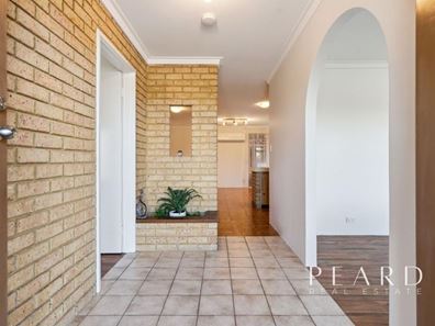 31 Moorpark Avenue, Yanchep WA 6035