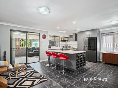 68 Gladstone Avenue, Swan View WA 6056