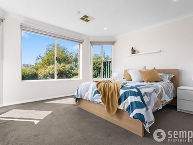 8 Karrakat Glade, Beeliar WA 6164
