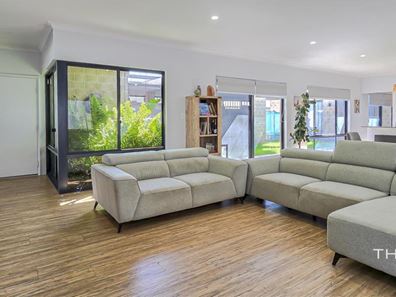 14 Crocos Circuit, Kalbarri WA 6536