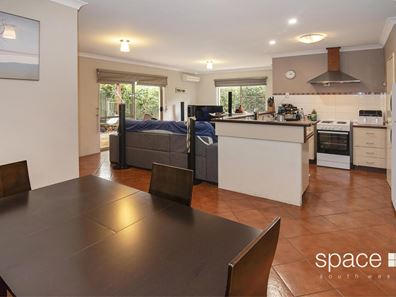 5B The Grove, Margaret River WA 6285