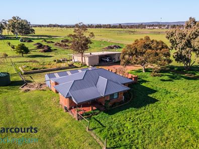 322 Gossage Road, Oldbury WA 6121