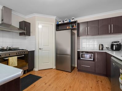 346B Piccadilly Street, West Lamington WA 6430