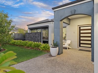 14 Anvils Circle, Secret Harbour WA 6173
