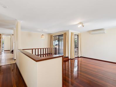 10 Mattison Way, Greenwood WA 6024