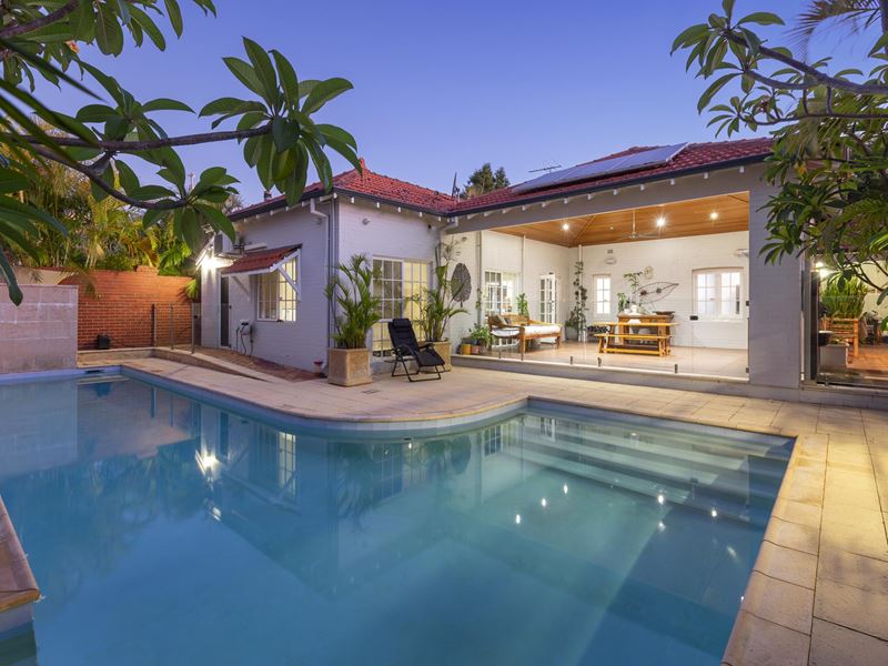 12 Karoo Street, South Perth