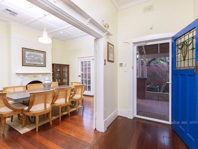 12 Karoo Street, South Perth WA 6151