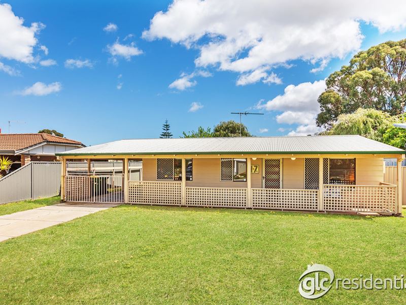 17 Strelley Road, Golden Bay