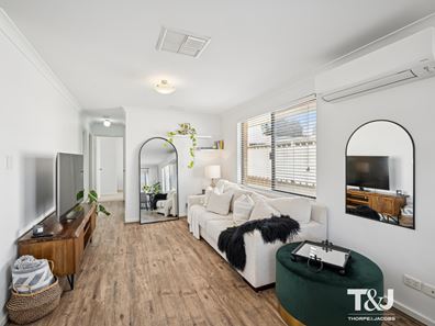 21C Montrose Way, Nollamara WA 6061