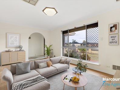 19 Townsend Road, Rockingham WA 6168