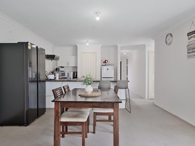 11/9 Clara Street, Gosnells WA 6110