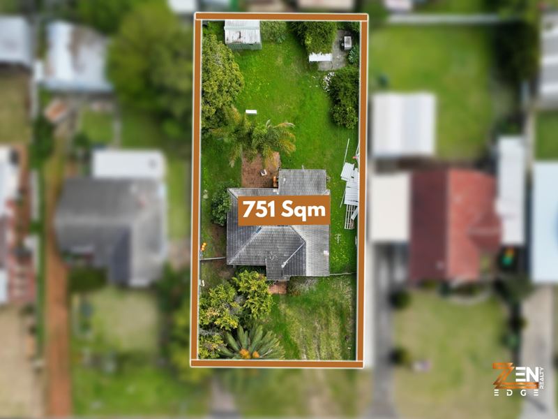 12 Teeluk Road, Carey Park