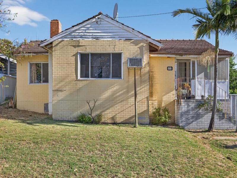 22 Summerton Road, Calista WA 6167