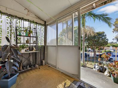 22 Summerton Road, Calista WA 6167