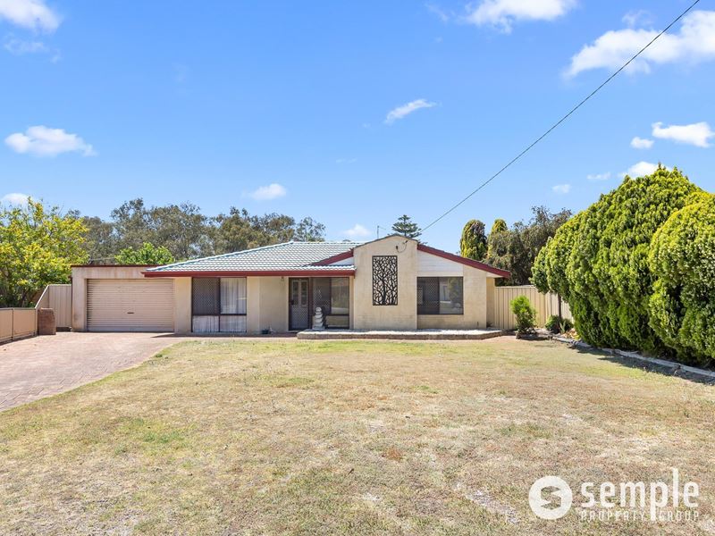 4 Tandou Close, South Lake