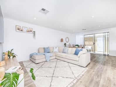 42 Picasso Promenade, Alkimos WA 6038