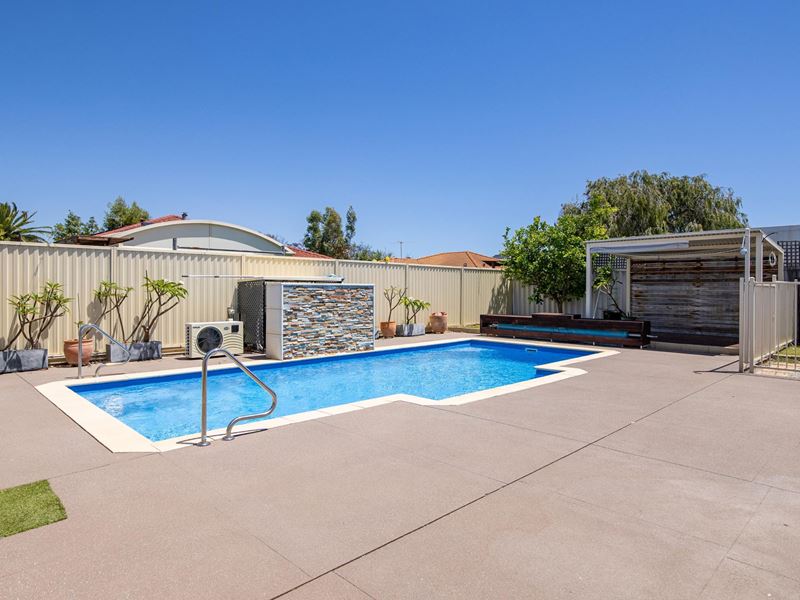 12 Dalaroo Court, Cooloongup