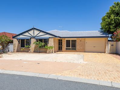 12 Dalaroo Court, Cooloongup WA 6168