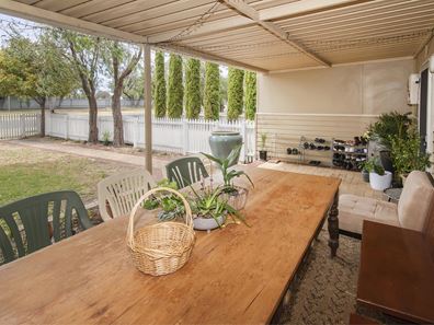 126 Kent Street, Busselton WA 6280